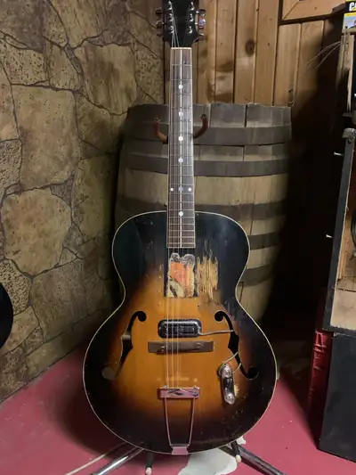 Vintage 1939 Cromwell Archtop, View more