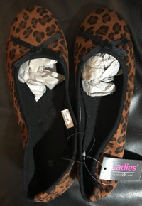 NEW Women’s size 8 Leopard print ballet flat