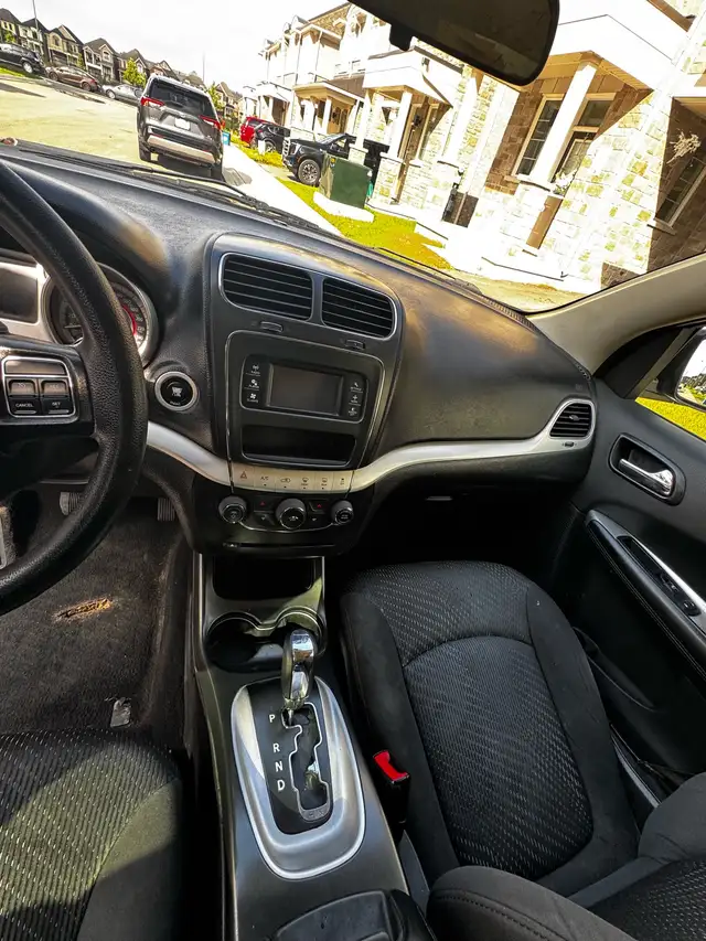 2015 Dodge Journey | 3rd Row Seating558834062826547205