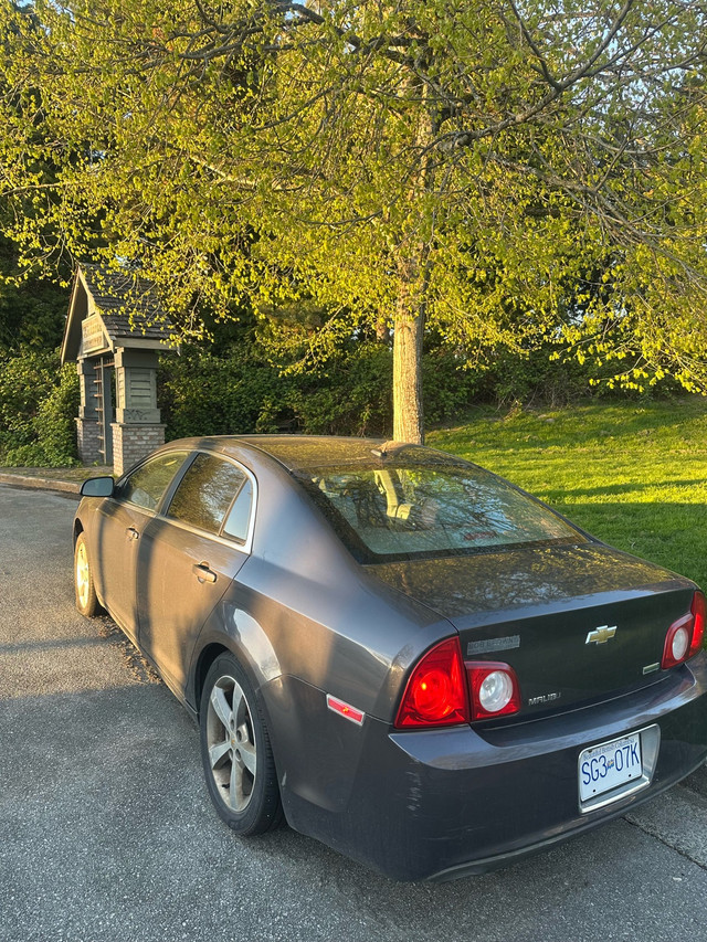 Chevrolet Malibu in Cars & Trucks in Richmond - Image 2