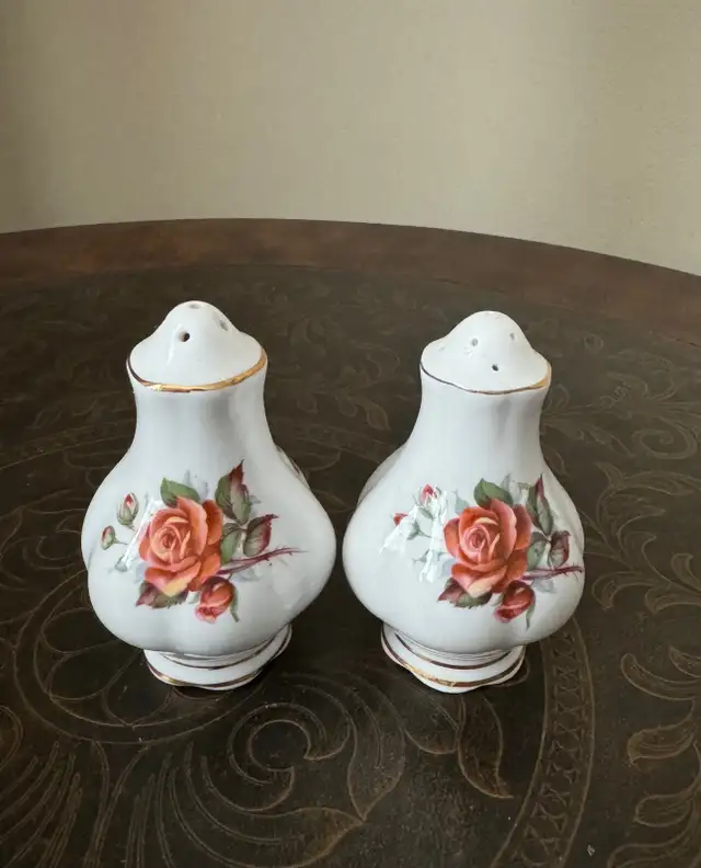 Royal Albert Centennial Rose-Salt and Pepper