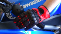 MOTORCYCLE LEATHER GLOVES