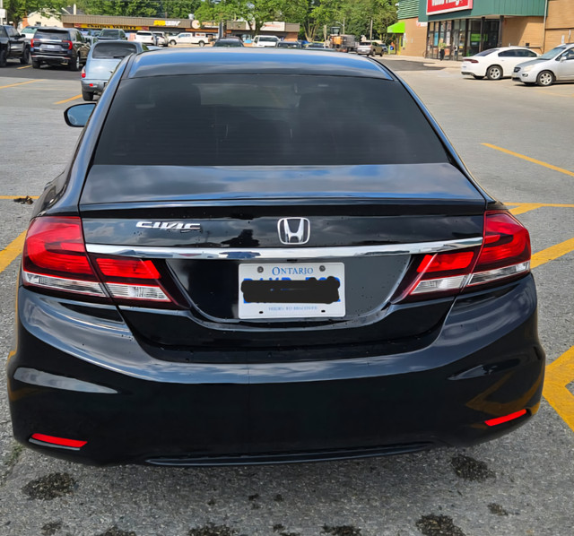 2014 Honda Civic: Great Condition: Chatham area in Cars & Trucks in Chatham-Kent - Image 4