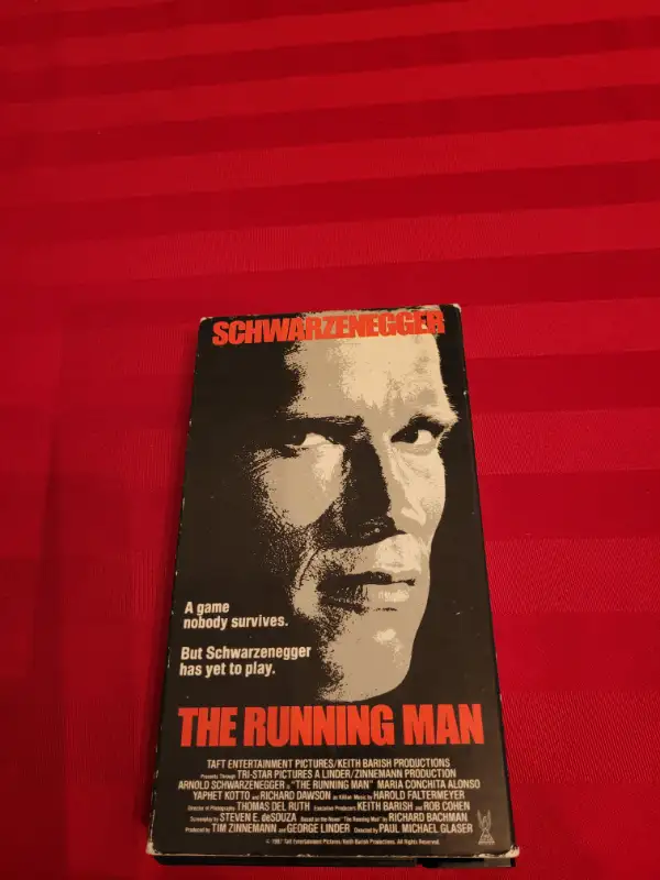 VINTAGE 1987 V.H.S. COPY OF THE RUNNING MAN!!! in Arts & Collectibles in City of Toronto - Image 2