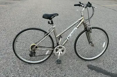 Columbia strata 21 speed 17.5 inch aluminum frame, View more