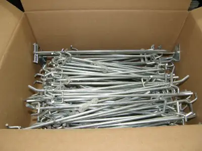 Lot de 100 Crochet en Métal de 12 Pouce Mureaux pour Planche Troué Qualité Commercial - 120$
