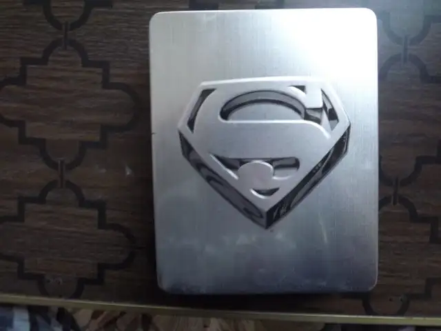 FS: "Superman: Ultimate Collector's Edition" Tin 14-DVD Set in CDs, DVDs & Blu-ray in London - Image 2