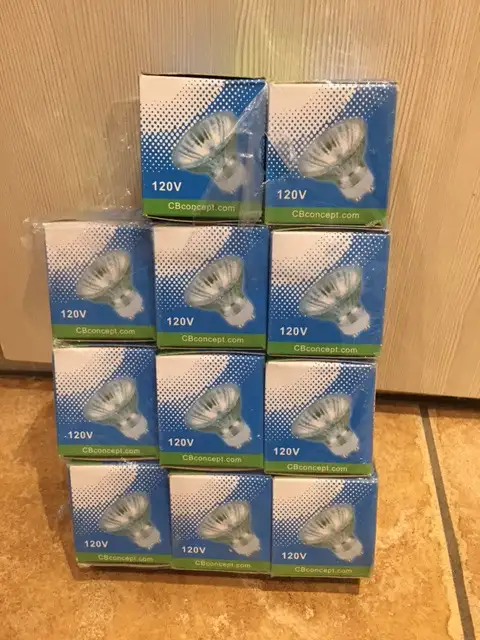 GU10 BULBS 120V 50W in Indoor Lighting & Fans in Laval / North Shore - Image 2
