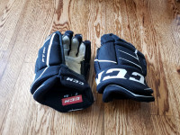 Hockey gloves size 10