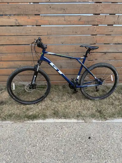 GT Aggressor Pro for sale. 21 Speed, XL Frame (53cm) and Navy Blue Colour. 1 year old, and lightly u...
