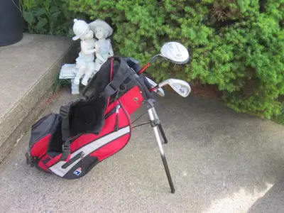 Junior US Kids Golf UL-24 Right Handed Clubs 3-pc, View more