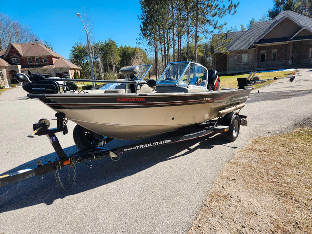 Tracker Targa 17 in Fishing, Camping & Outdoors in Barrie