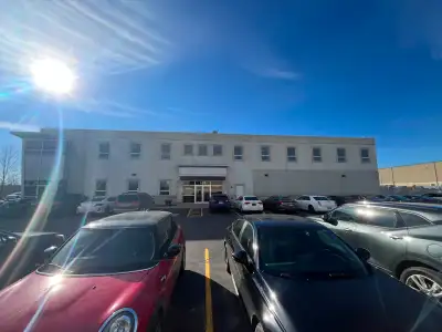 Multiple office units available in sizes ranging from 2,500 - 5,400 SF.