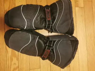 NEW Kodiak Leather Snowboard Gloves, M-L,   $15, View more