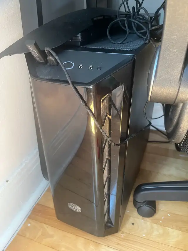 ordinateur de jeu (gaming) in Desktop Computers in City of Montréal - Image 3