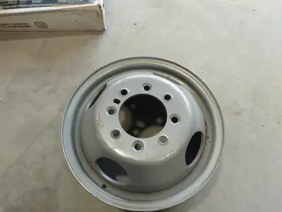 I have 5 fronts, They are 16x6 with a 8x6.5 pattern and a 4.89" center so they fit pretty much all o...