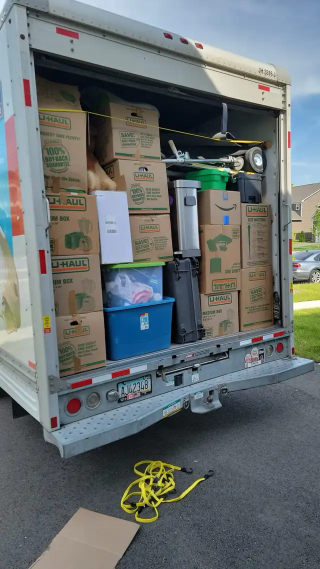 Moving services 414910609852344320