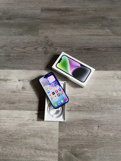 Black iPhone 15 128GB - Tempered Glass, View more