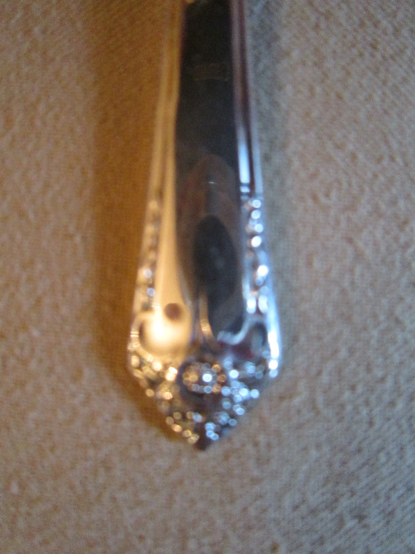 STARLIGHT silverware set for 8 in Arts & Collectibles in Charlottetown