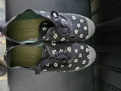 New, European Shoes, Size 41, View more