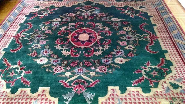 Christmas Market: Sell & repair handmade rugs in Rugs, Carpets & Runners in Ottawa - Image 11