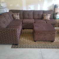 Sectional couch 