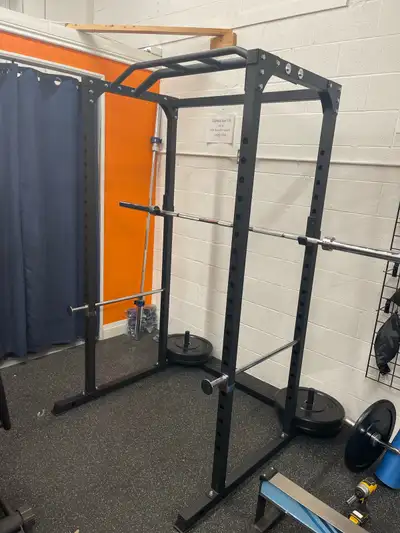 Package Includes; - Full Cage Power Rack - 210 lb Bumper Plate set ( 2x10lb, 4x25lb , 2x45lb) - 7ft...