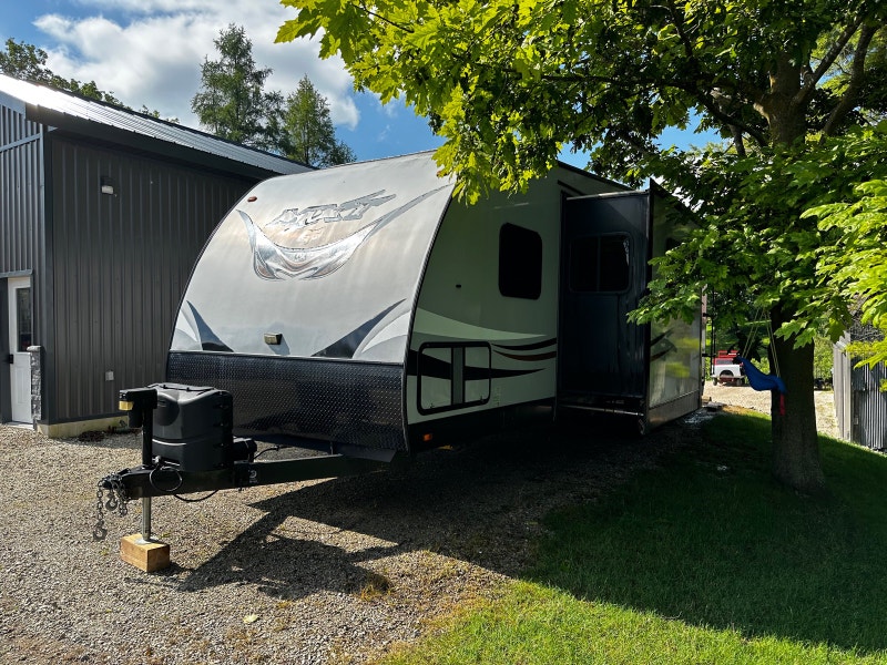 2017 KZ MXT 3090 TOY HAULER CAMPER Travel Trailers & Campers Owen