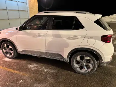 2023 Hyundai Venue Ultimate 1.6L 4-Cylinder. ✅ First Hand ✅ Bought it brand new in December 2022. ✅...
