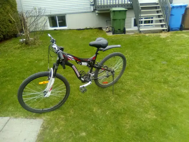 SUPERCYCLE 26 PCS 350.00 in Cruiser, Commuter & Hybrid in Laval / North Shore - Image 2