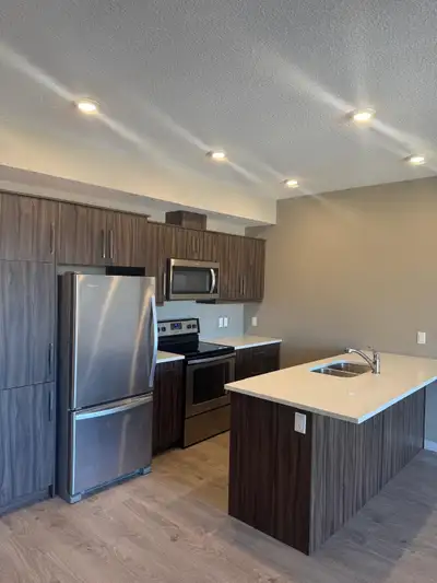 Private Room for Rent – Private Washroom | Available Now / May 15 I’m a current tenant looking to re...