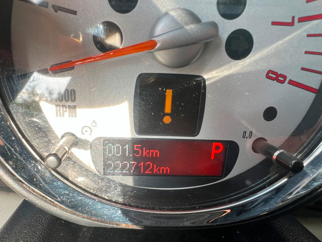 2012 Mini Cooper S, great winter car in Cars & Trucks in Ottawa - Image 3