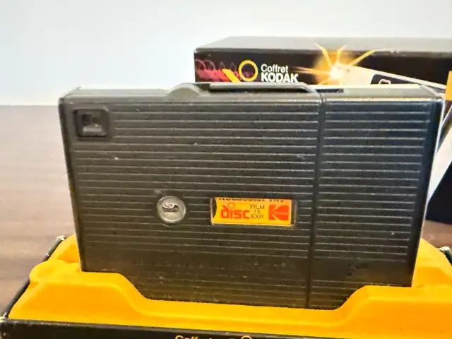 camera 1982 Kodak disc 4000 w 1 unopened disc $3963749389296515124
