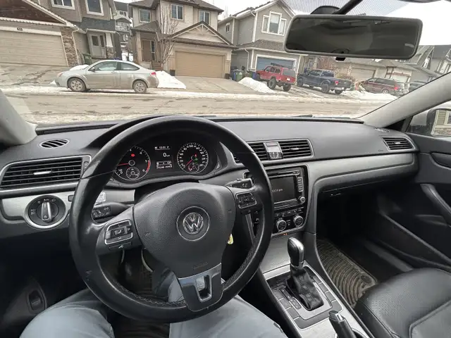 2015 VW Passat TDI 2.0L in Cars & Trucks in Calgary - Image 8