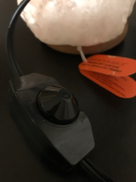 Mountain Gold™ Himalayan Salt Lamp in Home Décor & Accents in Markham / York Region - Image 4