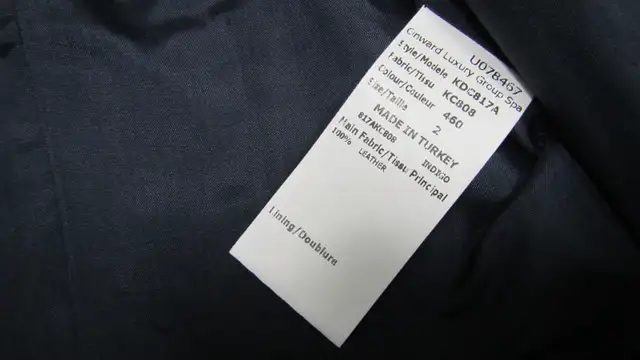 Size Medium Michael Kors Indigo Blue Leather Jacket in Women's - Tops & Outerwear in City of Toronto - Image 9
