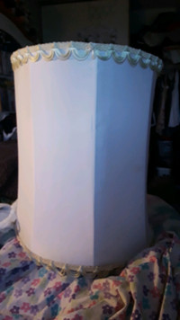 Vintage lampshade with topper piece