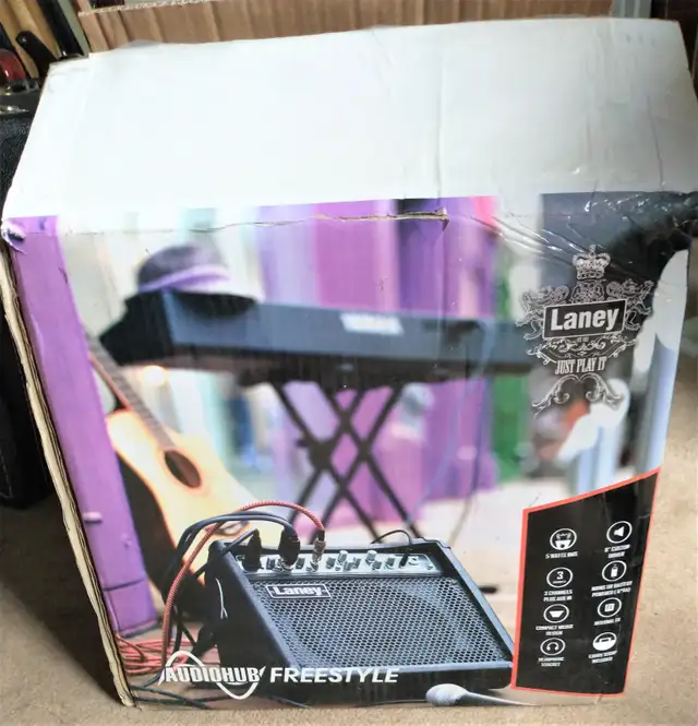 Laney Audiohub Combo AH-Freestyle 5-Watt 1x8" Amplificateur port in Pianos & Keyboards in Laval / North Shore - Image 8