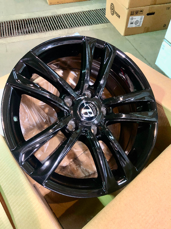 MAGS NEUFS 18” 5x114.3 NEW RIMS dans Pneus et jantes  à Ouest de l’Île - Image 3