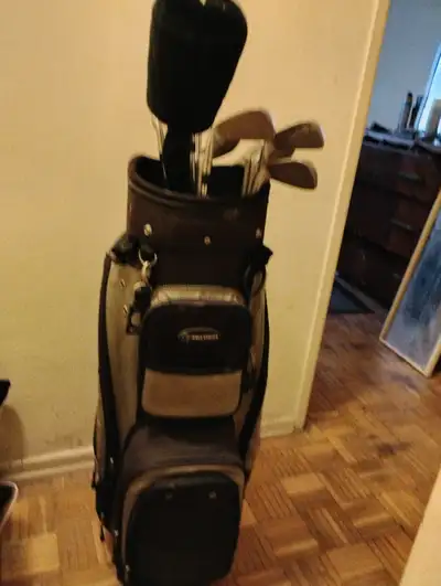 Right handed golf clubs, View more