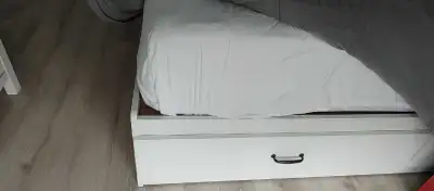 Lit simple blanc deux tiroirs, View more