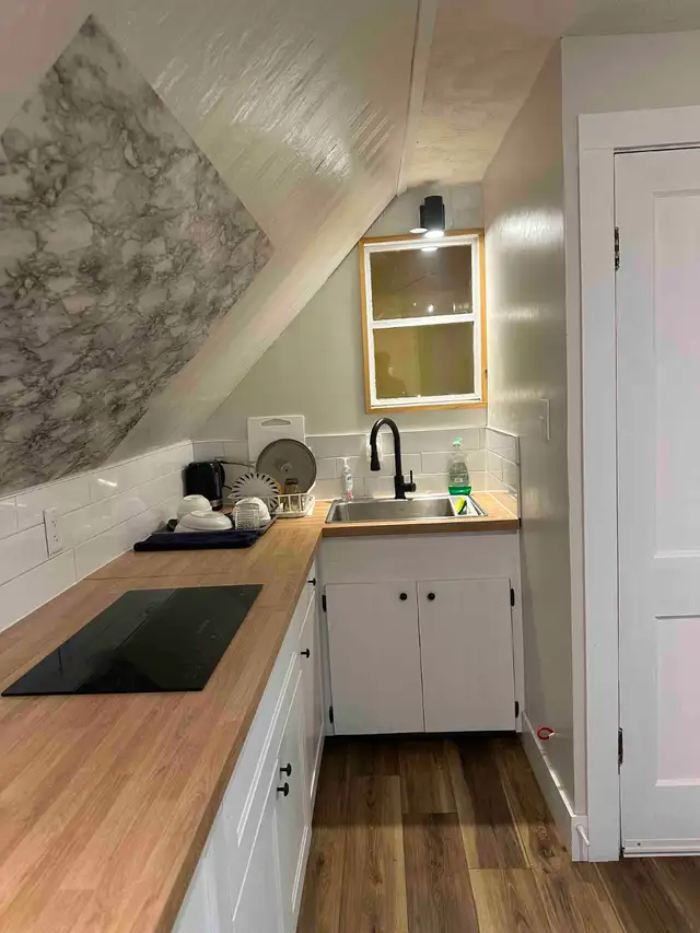 FULLY FURNISHED ONE-BEDROOM APARTMENT FOR RENT - CHARLOTTETOWN D in Long Term Rentals in Charlottetown - Image 9