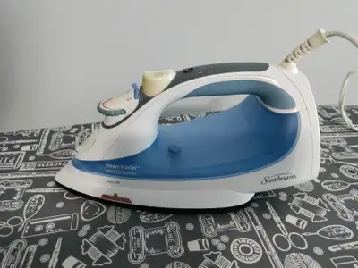 Sunbeam Steam Master Professional Iron and ironing table, View more