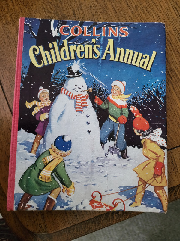 COLLINS CHILDREN'S ANNUAL Hardcover in Children & Young Adult in Peterborough
