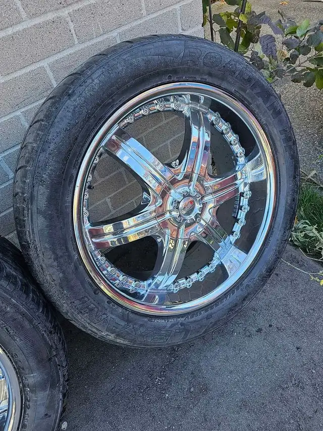 22" CHROME MKW RIMS/TIRES 5X150 TOYOTA TUNDRA SEQUOIA LAND CRUIS in Tires & Rims in Mississauga / Peel Region - Image 3