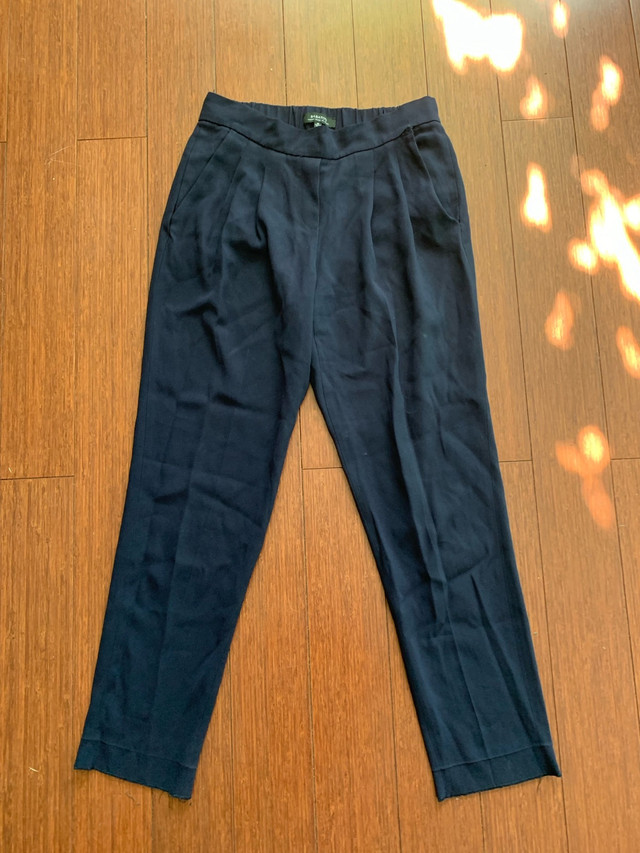 Aritzia Pants in Women's - Bottoms in Calgary