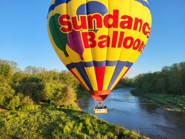 HOT AIR BALLOON RIDES x 4! in Other in Kitchener / Waterloo - Image 3