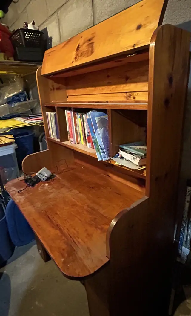 Handmade Solid Pine Desk in Desks in Bedford - Image 5