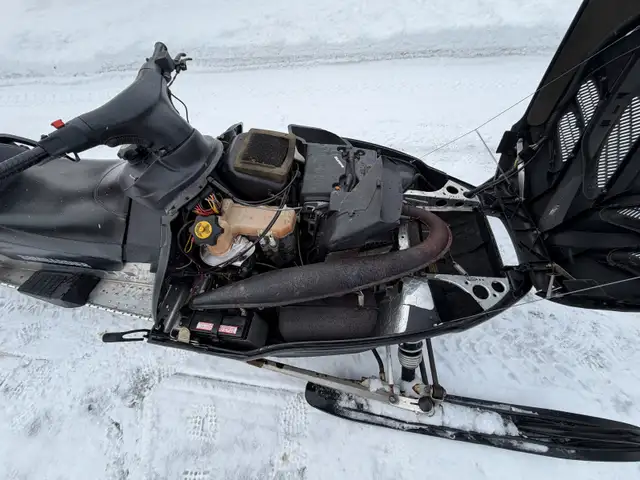 2003 Ski-Doo Grand Touring 500 – Great Condition – 7,300 km in Snowmobiles in Muskoka - Image 11