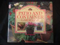 Creative Patio & Container Gardening -  Hardcover